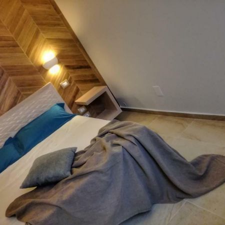 レッチェ Palazzo San Lazzaro Bed & Breakfast エクステリア 写真
