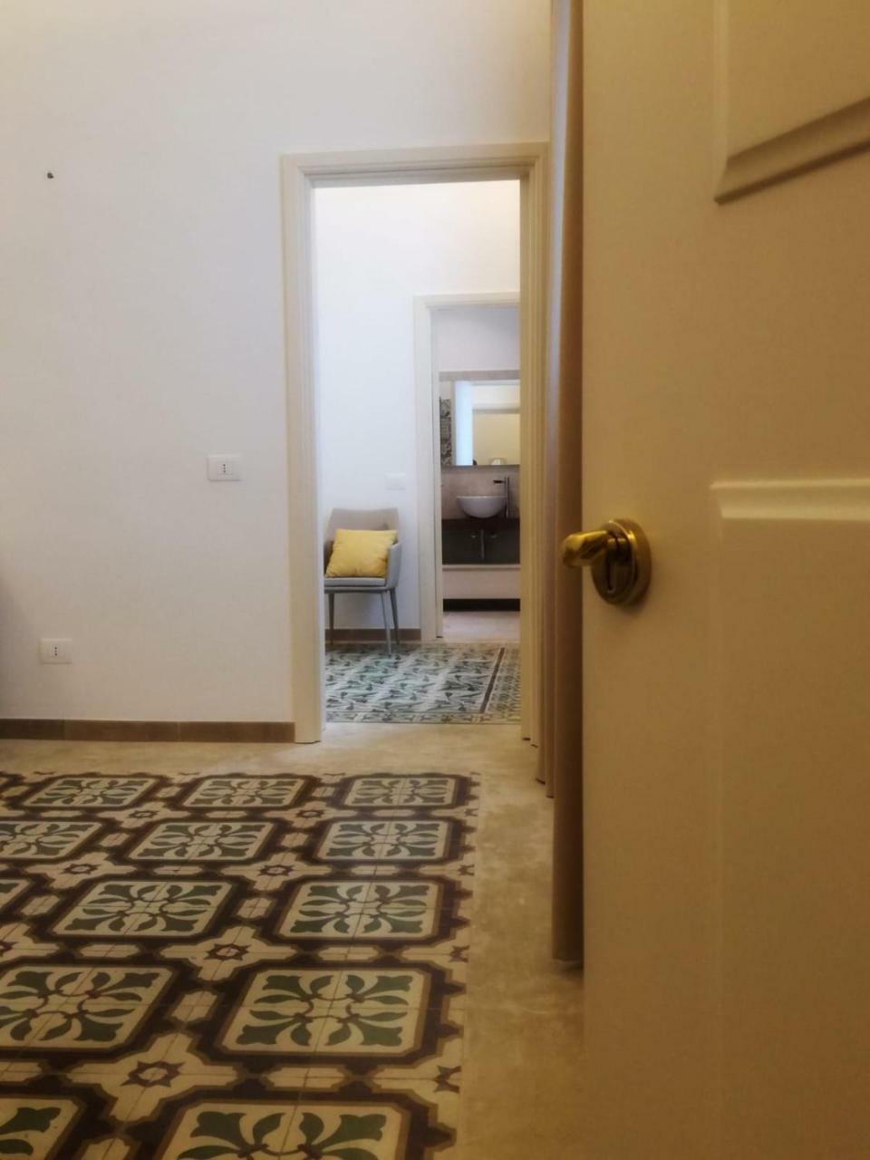 レッチェ Palazzo San Lazzaro Bed & Breakfast エクステリア 写真