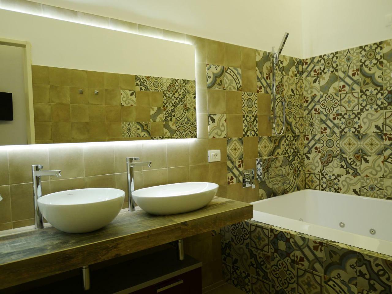 レッチェ Palazzo San Lazzaro Bed & Breakfast エクステリア 写真