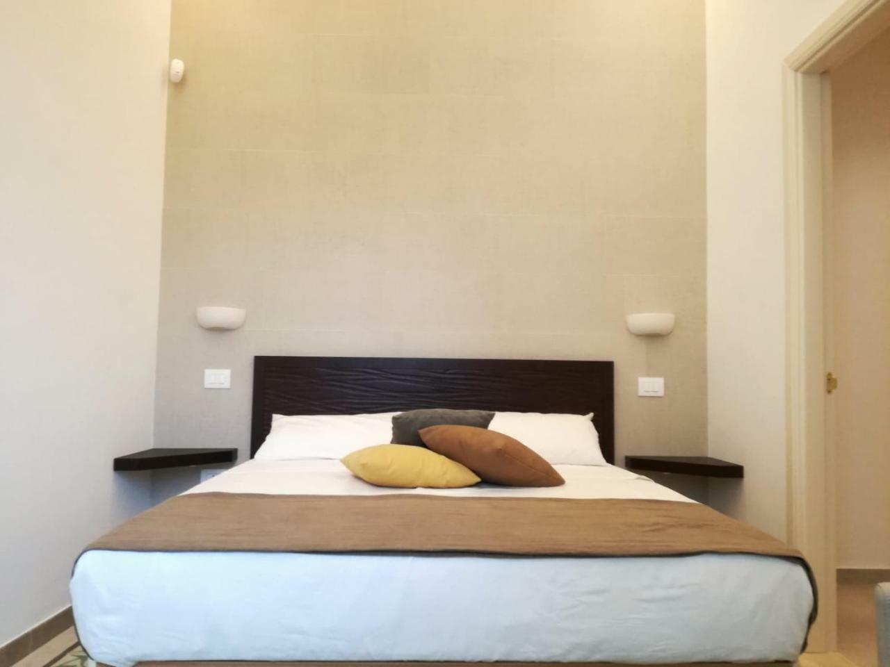 レッチェ Palazzo San Lazzaro Bed & Breakfast エクステリア 写真