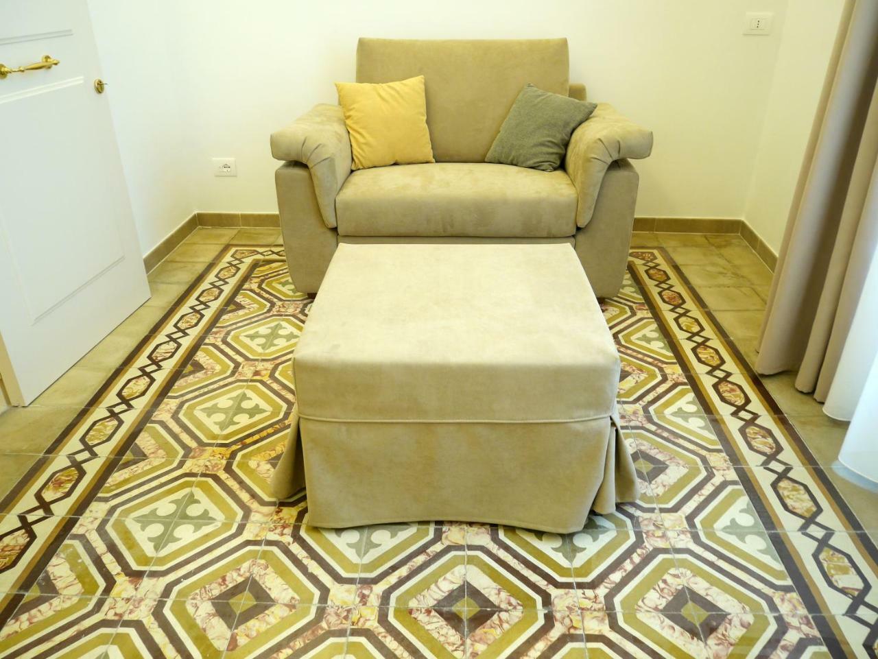 レッチェ Palazzo San Lazzaro Bed & Breakfast エクステリア 写真