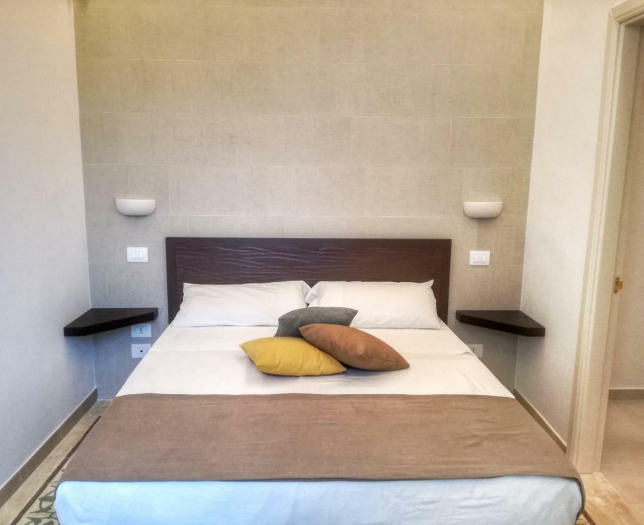 レッチェ Palazzo San Lazzaro Bed & Breakfast エクステリア 写真